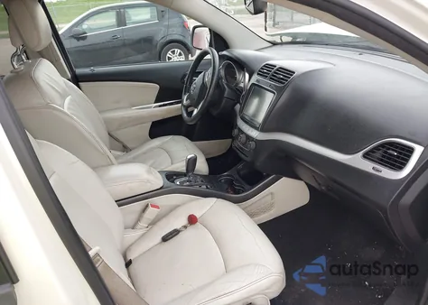 2013 Dodge Journey Crew from USA, damaged, VIN 3C4PDCDGXDT590454